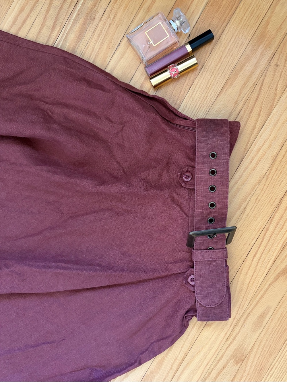 Women's Belted Skirt in Plum